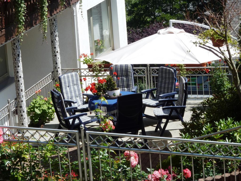 Pension Haus Waldfrieden, Meinecardplus Inklusive 维林根 外观 照片