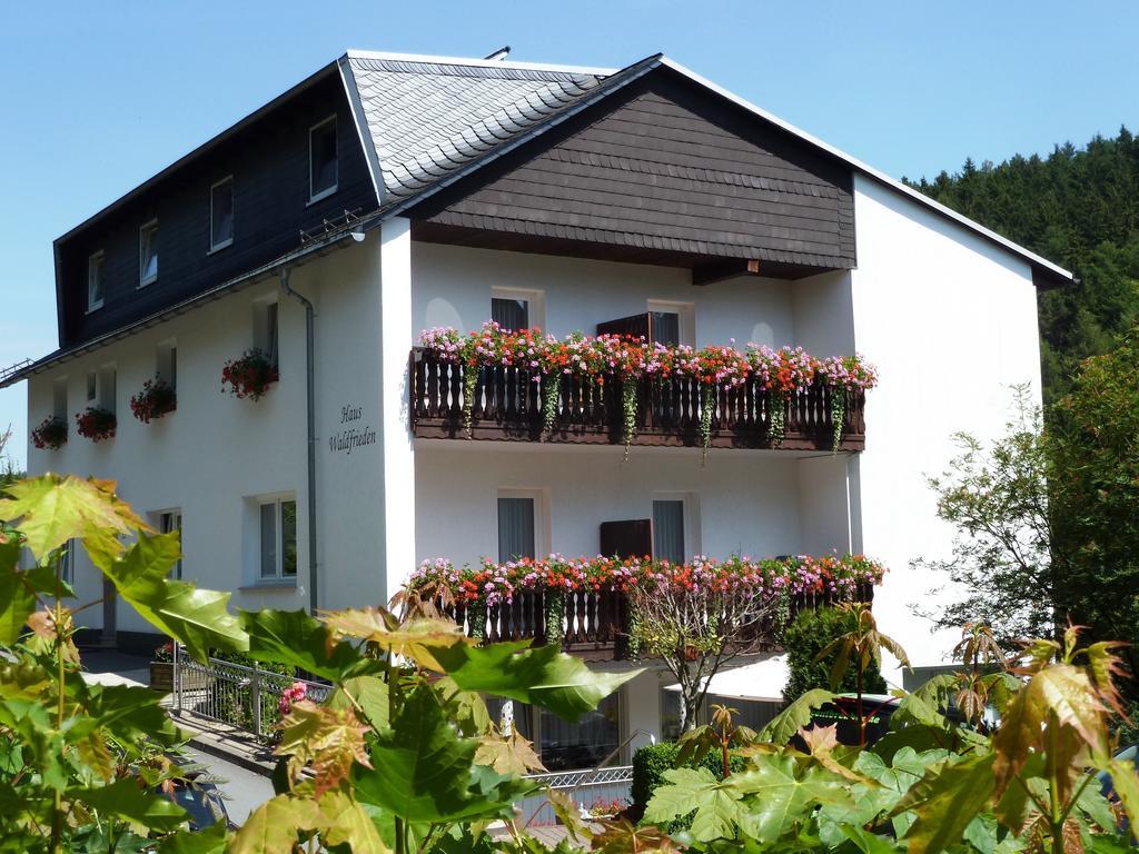 Pension Haus Waldfrieden, Meinecardplus Inklusive 维林根 外观 照片