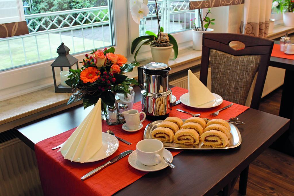 Pension Haus Waldfrieden, Meinecardplus Inklusive 维林根 外观 照片
