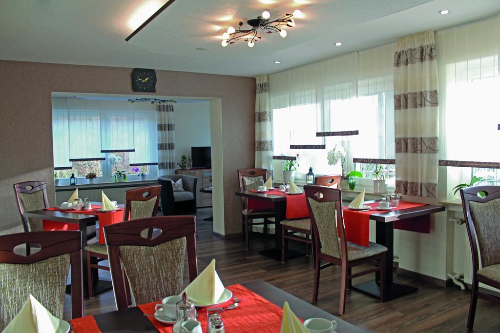 Pension Haus Waldfrieden, Meinecardplus Inklusive 维林根 外观 照片