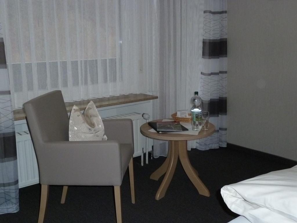 Pension Haus Waldfrieden, Meinecardplus Inklusive 维林根 外观 照片