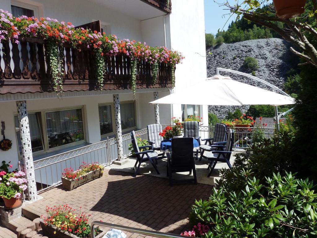 Pension Haus Waldfrieden, Meinecardplus Inklusive 维林根 外观 照片